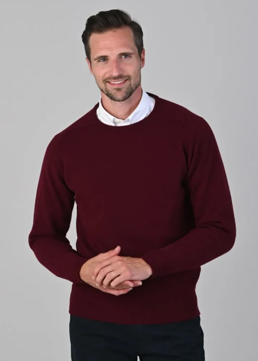 Leven 2 Ply Lambswool Crew Neck - Bordeaux