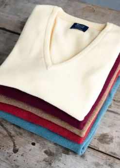 Leven 2 Ply Lambswool Slipover - Caspian