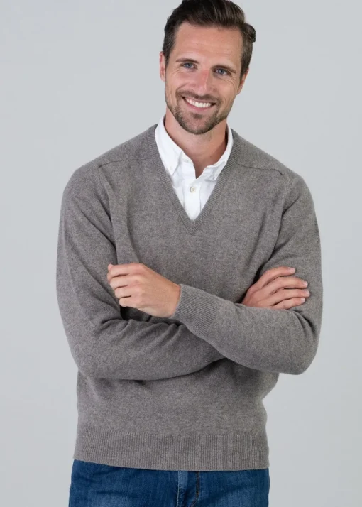 Leven 2 Ply Lambswool V-Neck - Vole