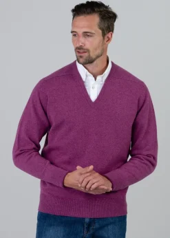 Melrose 2 Ply Cashmere V-Neck - Loganberry