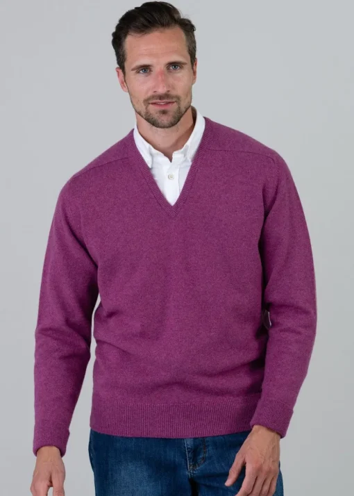 Melrose 2 Ply Cashmere V-Neck - Loganberry