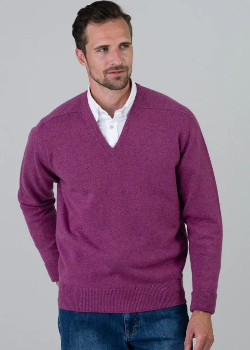 Melrose 2 Ply Cashmere V-Neck - Loganberry