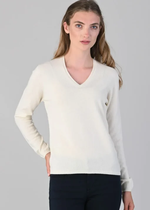 Millie Cashmere Vee Neck - White Undyed