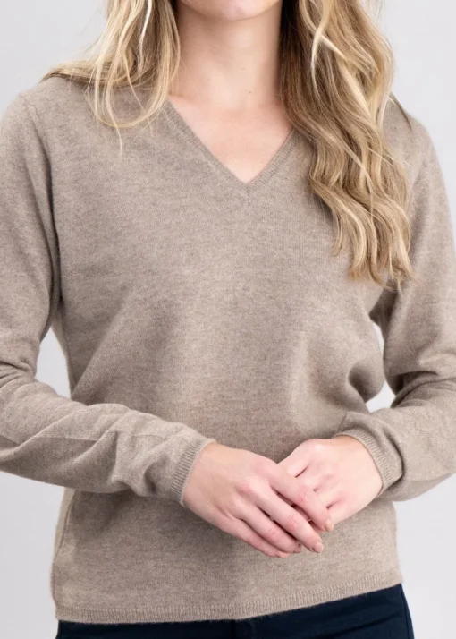 Millie Cashmere Vee Neck - Dark Natural