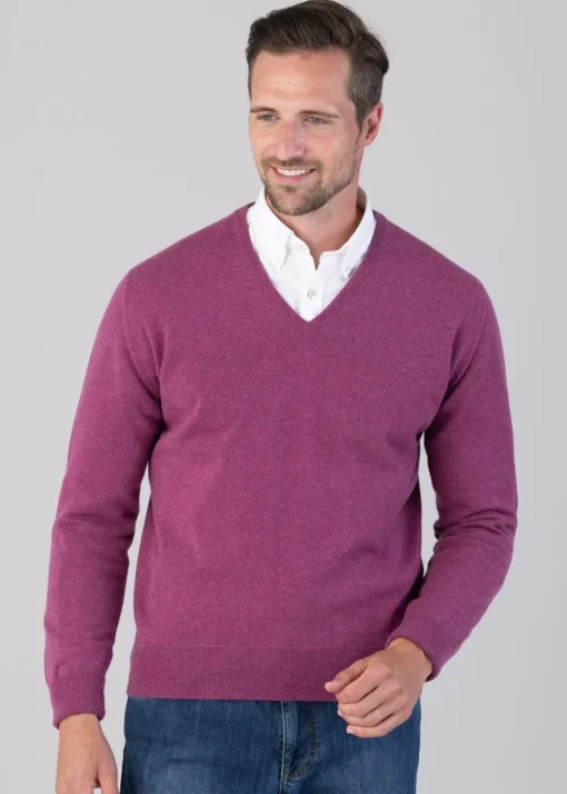 Oxton 1 Ply Cashmere V-Neck - Loganberry