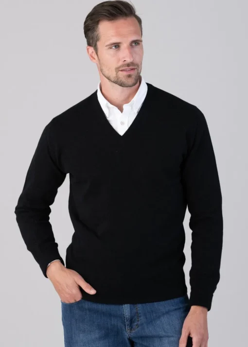 Oxton 1 Ply Cashmere V-Neck - Black