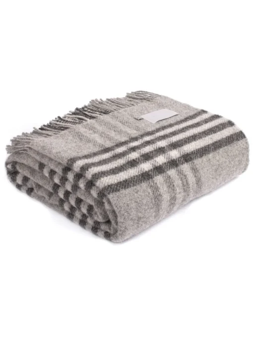 Thornfold Throw - Charcoal
